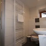 Gaesteheim Anni Winkler Bed and Breakfast Nauders