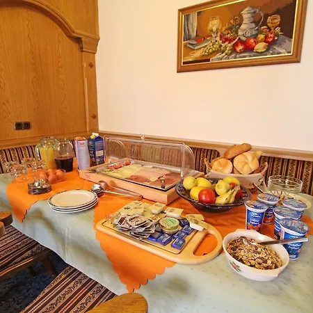 Gaesteheim Anni Winkler Couette-café