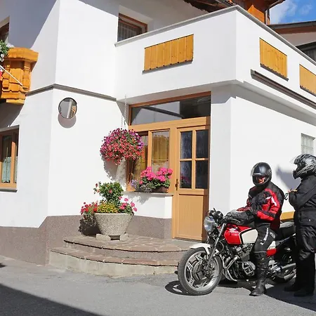 Gaesteheim Anni Winkler